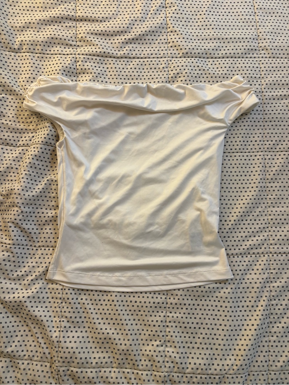 H&M white Off-Shoulder top